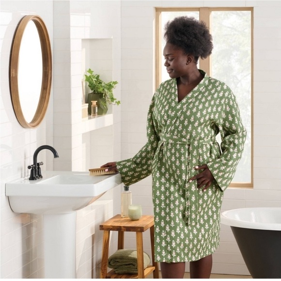 Sold - Picture 2 of 9